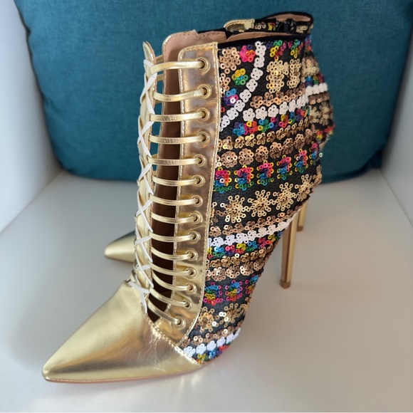Full On Glam Gold Multicolored Sequined Stiletto Booties - Faux Lace Up - Sz 7 - Picture 6 of 16